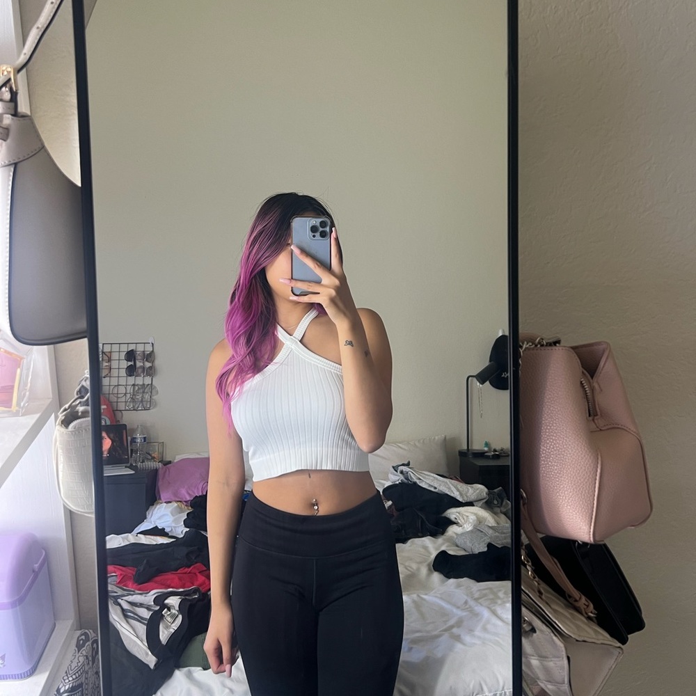 Halter top